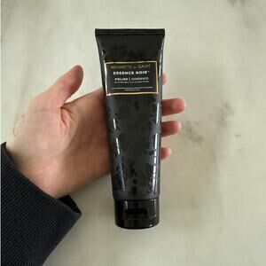 Nannette de Gaspe Essence Noir Polish Exfoliator